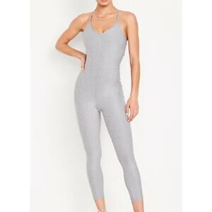 Old Navy Cloud+ Sleeveless 7/8 Heather Gray Bodysuit NEW Womens Large Sleeveless